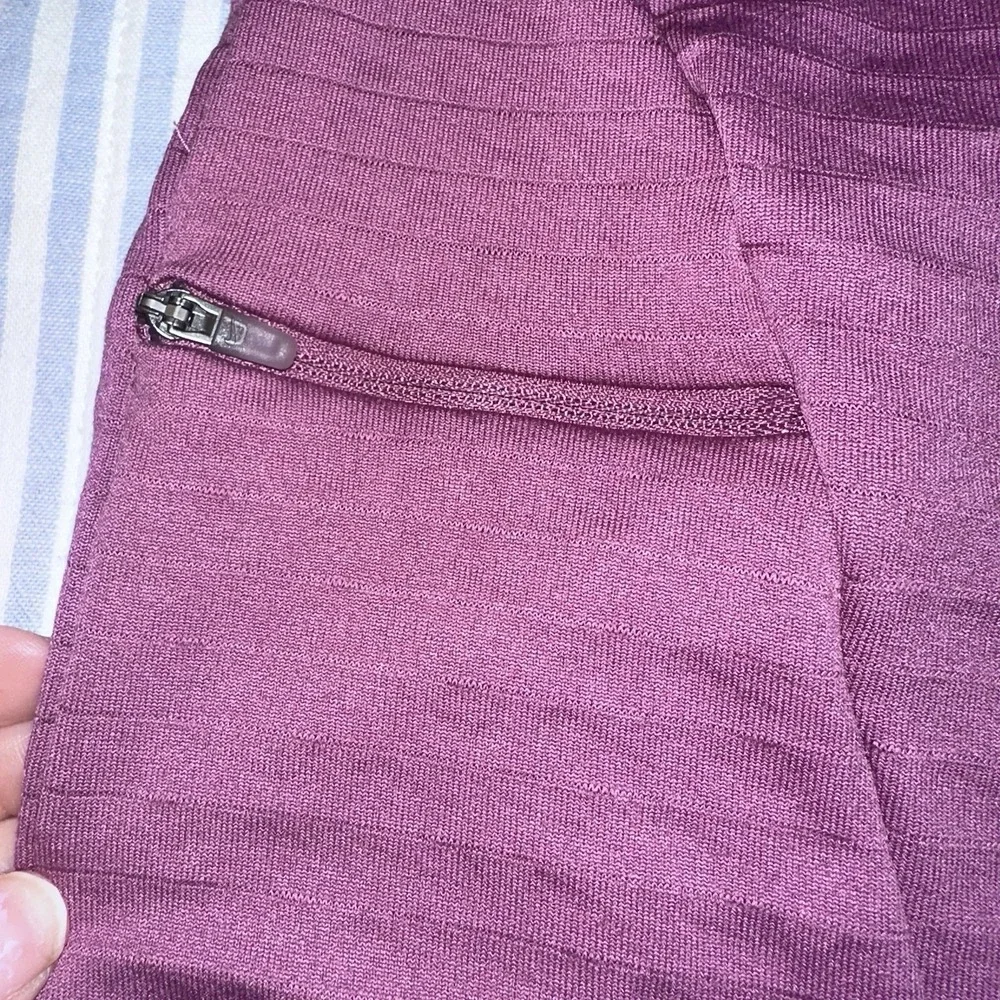 Nike Running Womens Therma-FIT‎ 1/2 Zip Pullover Purple Textured Top Small
